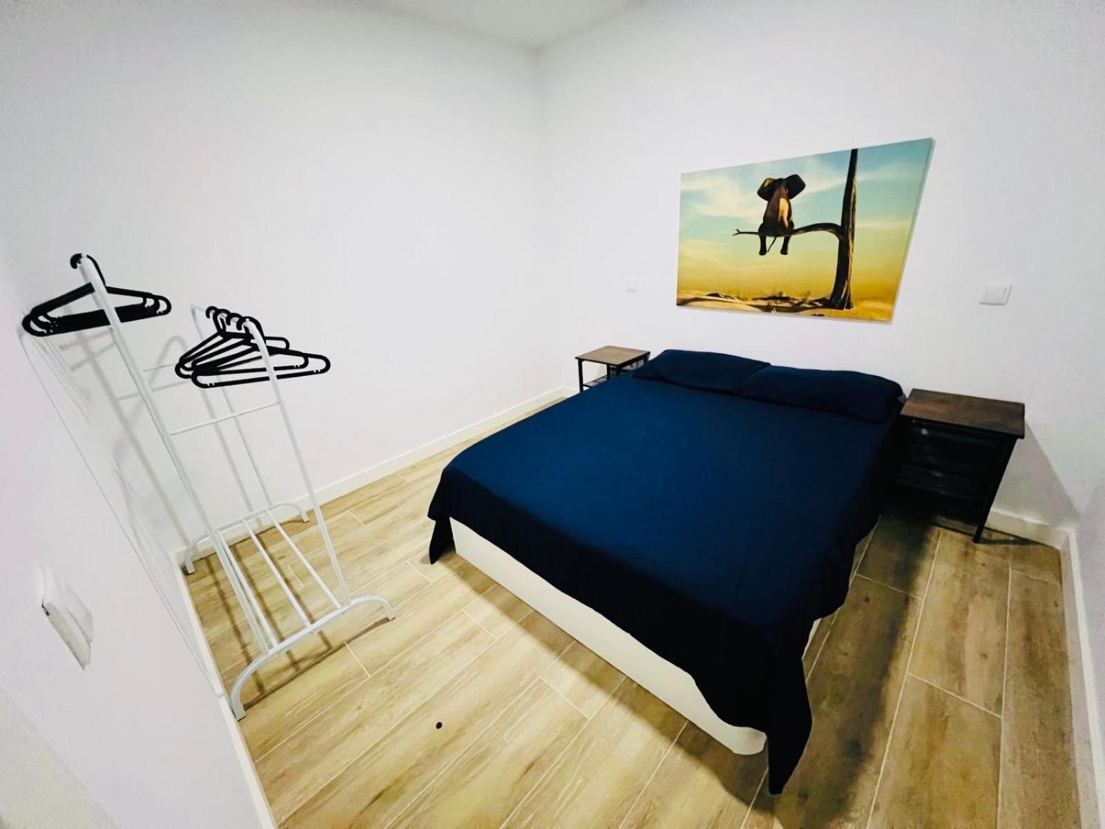 Apartamento 4 Elephant Wifi Y Netflix Алкобендас Екстериор снимка
